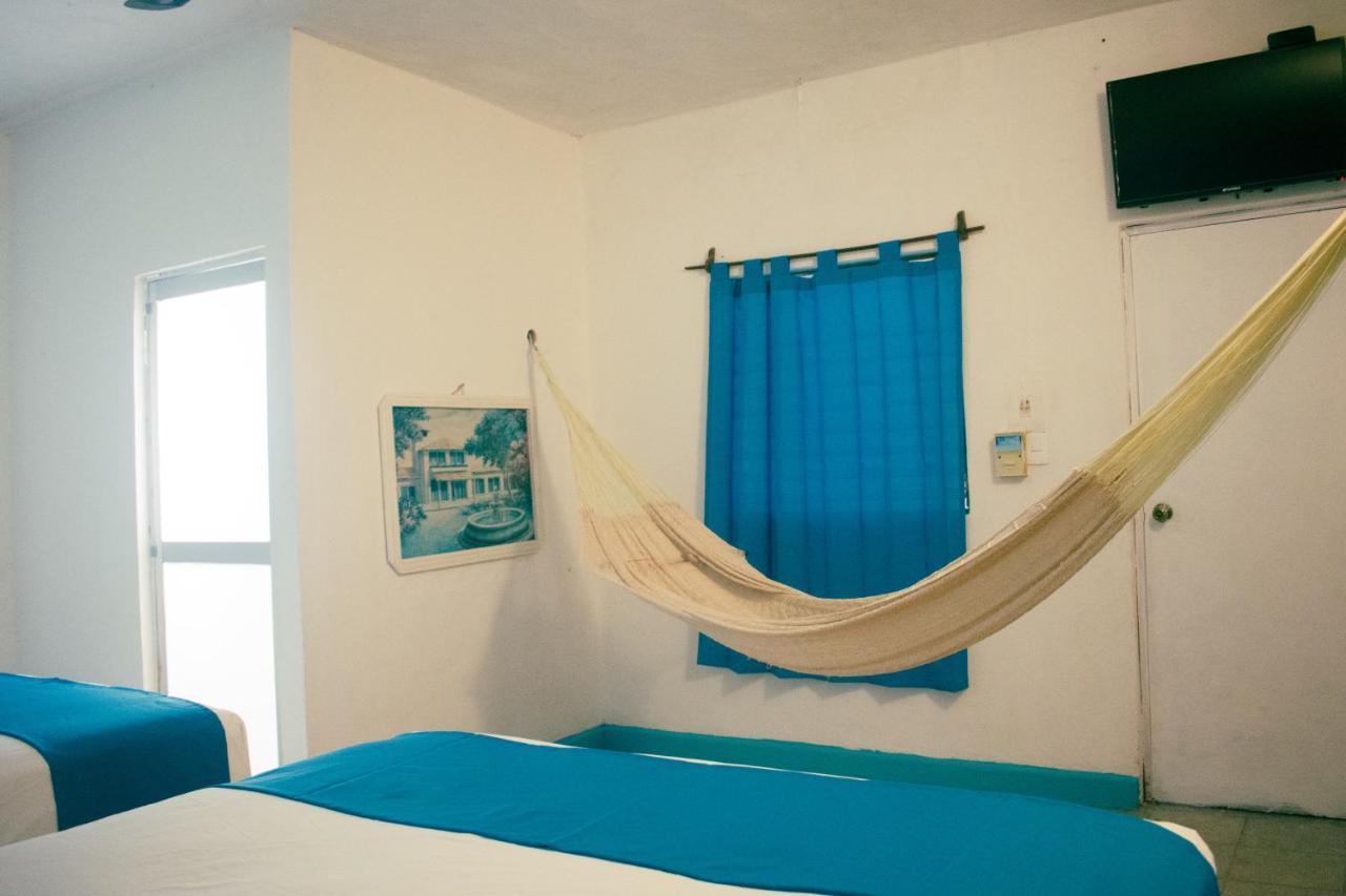 Hotel Posada Aurora เมริดา ภายนอก รูปภาพ