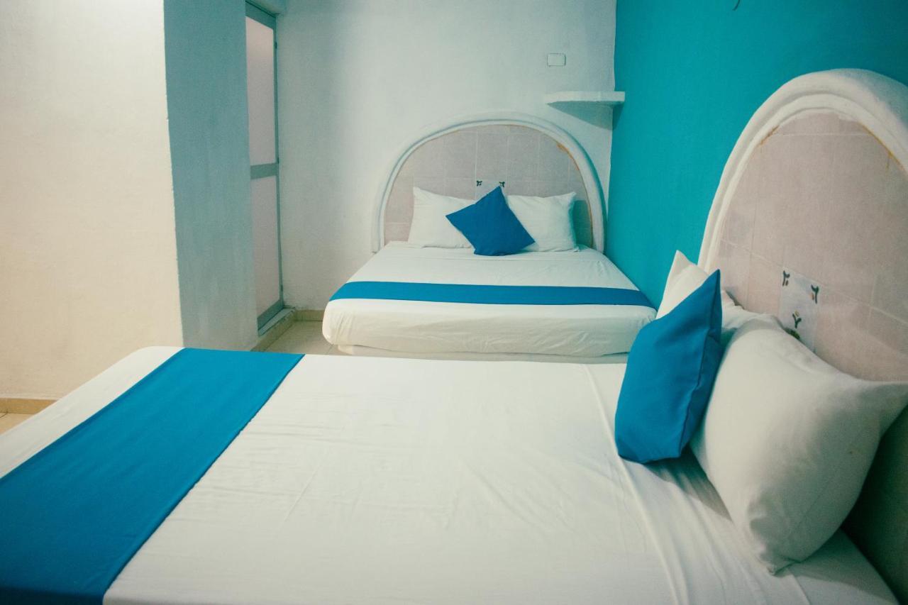 Hotel Posada Aurora เมริดา ภายนอก รูปภาพ
