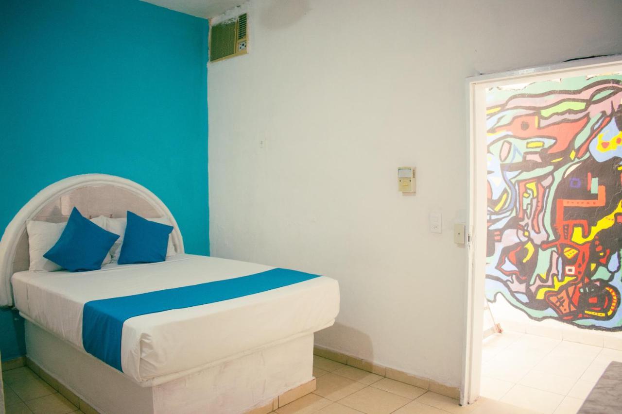 Hotel Posada Aurora เมริดา ภายนอก รูปภาพ